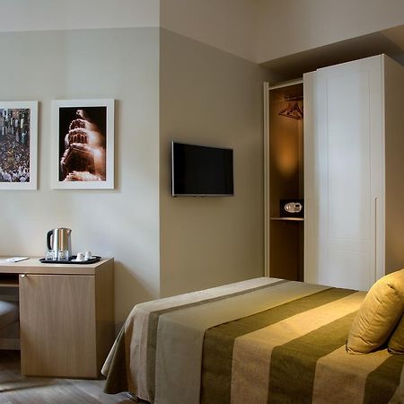 50 SUITE Relais&Relax Napoli Bagian luar foto