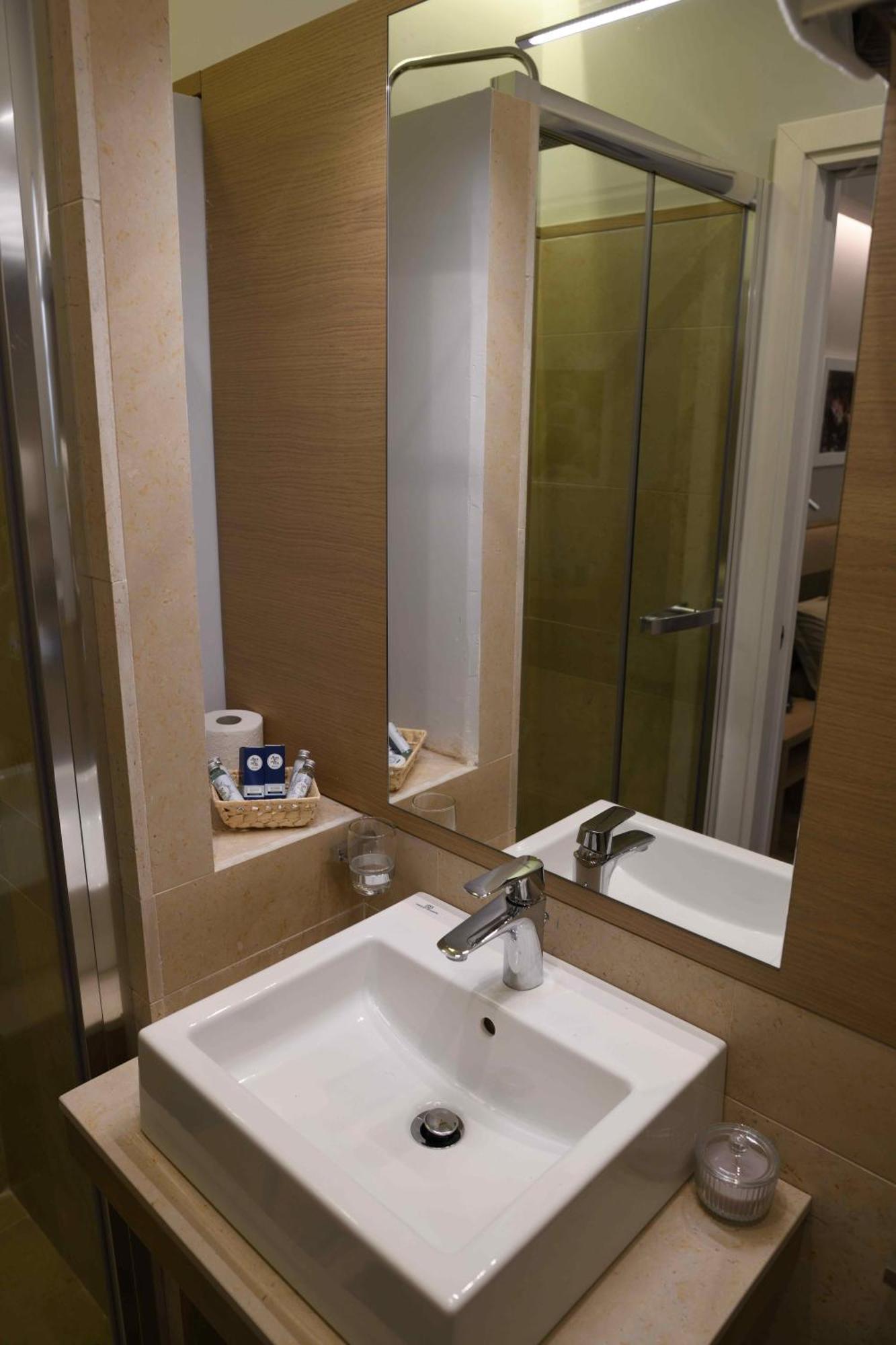 50 SUITE Relais&Relax Napoli Bagian luar foto