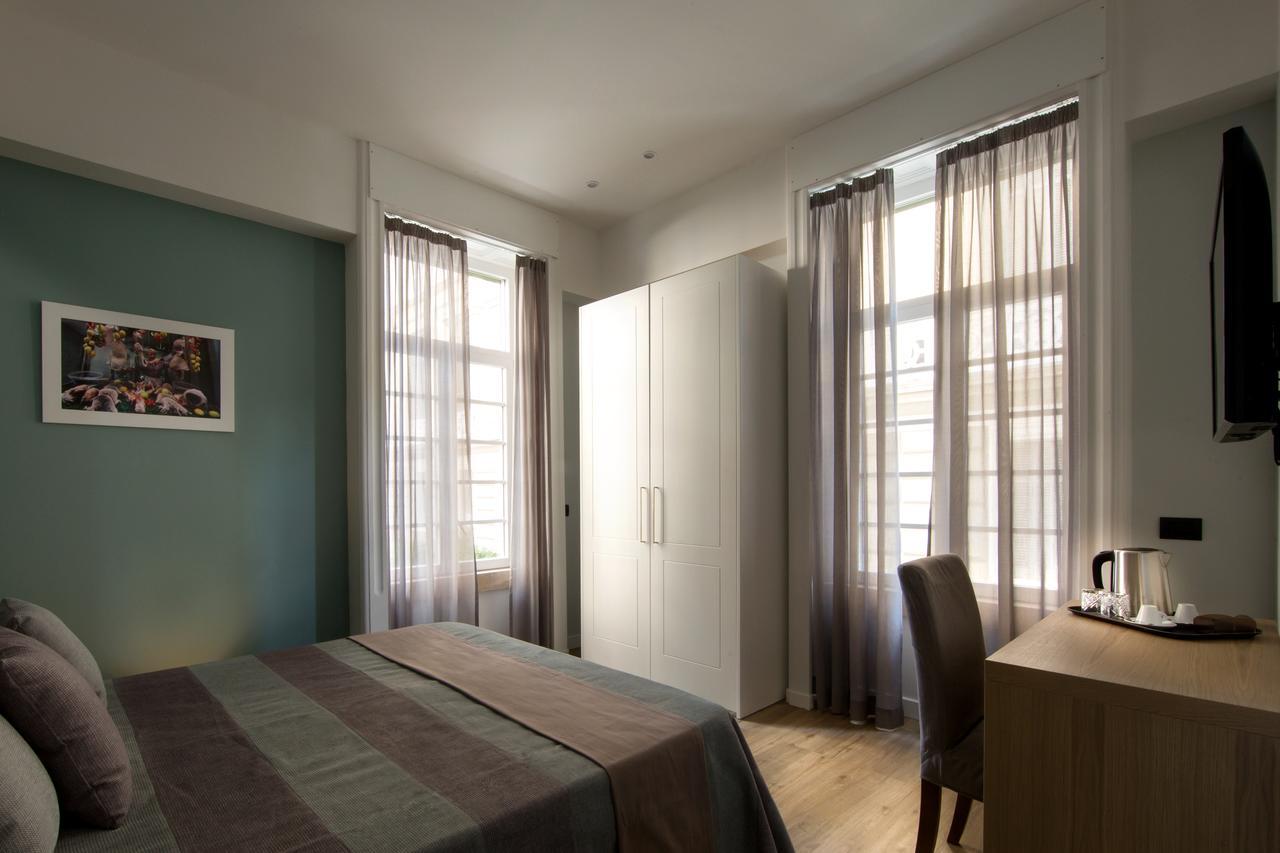 50 SUITE Relais&Relax Napoli Bagian luar foto